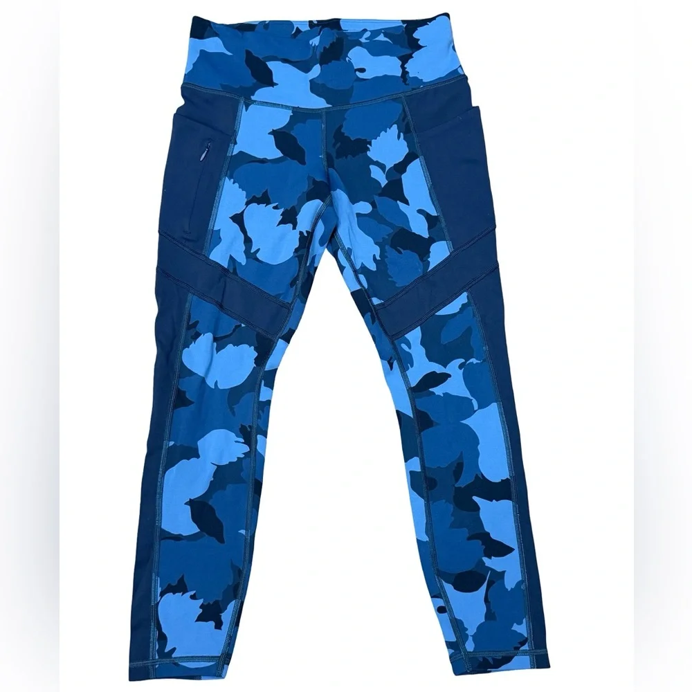 ✨ Athleta All In 7/8 Tights Blue Camouflage Leggings‎ Size Small Petite
